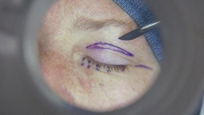 Sólo dura hora y media, pero este clásico de culto del cine de fantasía es perfecto para una doble sesión con ‘La sustancia’ noticias imagen