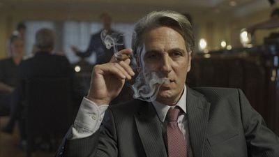 El descenso a los infiernos de Ernesto Alterio: Así es la comedia negra 'Moscas' noticias imagen