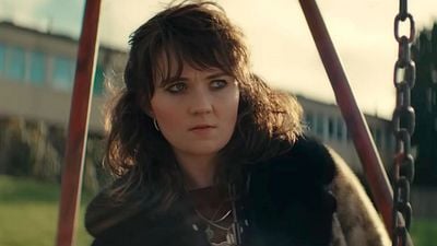 El creador de 'Peaky Blinders' como nunca antes lo habías visto: Así es 'This Town', su nueva miniserie musical noticias imagen