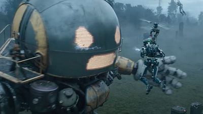 ¿Y si la rebelión de los humanos contra los robots falla?: sale una "delicia spielbergiana" que pronto se estrena en Netflix noticias imagen