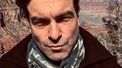 Johnny Galecki lleva siete años sin actuar, pero está a punto de regresar: "he tenido la suerte de pasar más tiempo viviendo que actuando" noticias imagen