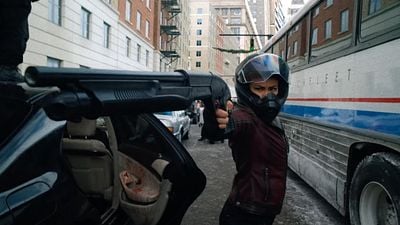 Arrasa en Netflix una desatada y violenta película de acción que tardó casi 5 años en salir adelante noticias imagen