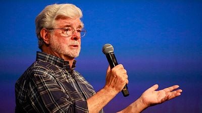 "¿Qué voy a hacer con todo esto?": George Lucas no sabía que hacer con sus 40.000 cómics, así que ha hecho lo que no había hecho en 50 años noticias imagen