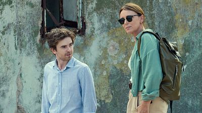 Tras 'The Good Doctor', Freddie Highmore regresa a la televisión con 'Asesina a sueldo': ¿Cuántos capítulos tiene la nueva serie de Telecinco? noticias imagen