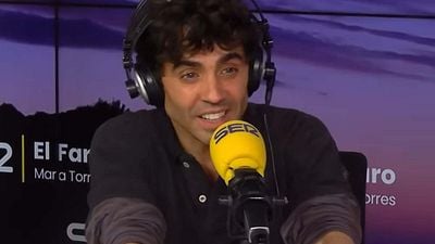 Javier Ambrossi: "Siempre era el maricón que no hacía bien el deporte. Esto es un lugar en el que cuando escribo digo: 'Ostras, sé lo que hago" noticias imagen