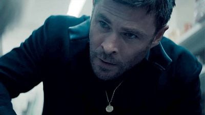 46 días después de su estreno en cines, ya está en Prime Video uno de los mejores 'thrillers' criminales del año con Chris Hemsworth noticias imagen