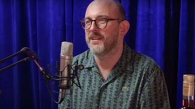 "Haces 'remakes' no crea industria ni afición, destroza la cantera": Borja Cobeaga visita 'Otra ronda', el podcast de Alejandro G. Calvo noticias imagen