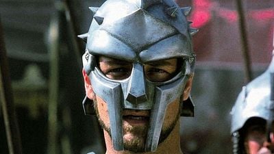 Russell Crowe critica duramente el final original de 'Gladiator': “¿Termina dirigiendo una pizzería en el Coliseo?” noticias imagen