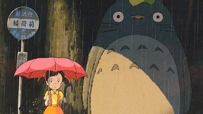 Acabo de descubrir que la niña del icónico poster de 'Mi vecino Totoro' no es ninguna de las protagonistas noticias imagen