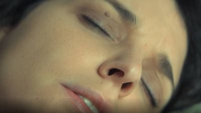 La miniserie de 6 episodios de Netflix que arrasa en todo el mundo: para devorar si te gustan las familias con secretos noticias imagen