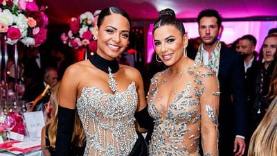 Eva Longoria y Christina Milian se quedan enganchadas en plena alfombra roja de Cannes