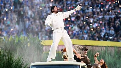 Bad Bunny es el artista del momento por algo más que la Super Bowl y los Grammy: está usando bien su plataforma justo cuando más hace falta noticias imagen