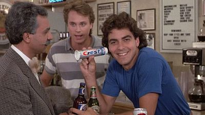 Quiere olvidarlo, pero uno de los primeros papeles de este Batman fue en una película de tomates asesinos noticias imagen