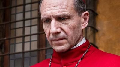 "El fracaso más grande de todos": Ralph Fiennes querría borrar este fiasco de la historia del cine que pudo haber acabado con su carrera noticias imagen