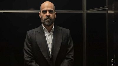 La blindada urbanización en la que vive Luis Tosar: una de las más caras de Madrid que está a 30 km del centro noticias imagen