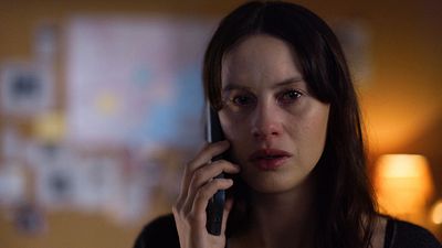 “Estaba recién operada de siete vértebras”: Milena Smit lo pasó realmente mal rodando esta escena de 'La Chica de Nieve 2' noticias imagen