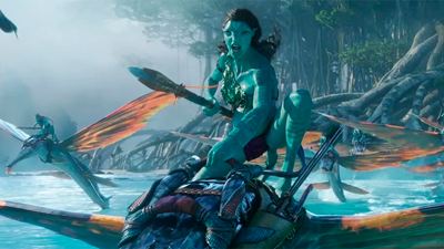 El guion de 'Avatar 2' que James Cameron tiró a la basura: había pasado un año escribiéndolo, pero no sobrevivió a su propia exigencia