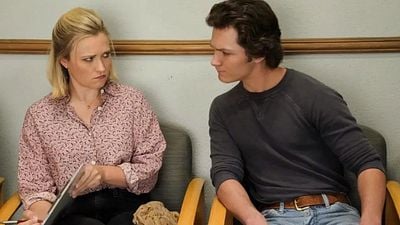 Emily Osment, de 'El joven Sheldon', solicitó un coordinador de intimidad para trabajar con Montana Jordan, 12 años menor: "Él era un bebé" noticias imagen