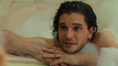 Prometía ser la gran obra maestra de su director, pero se convirtió en un fracaso inexplicable: Tiene a Kit Harington y Natalie Portman, pero la crítica la destrozó noticias imagen