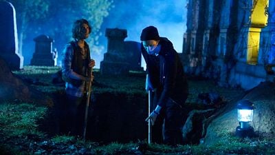 Siempre se nos olvida que existe pero una de los primeros fracasos de Netflix es esta serie de terror que incluso la plataforma confesó que no había gustado a la gente noticias imagen