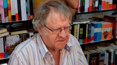 Ian Gibson, hispanista y experto en Lorca, sobre 'La bola negra': "Me quedé de una pieza, pero me siento honrado. Si soy yo, Glenn Close es una actriz fantástica" noticias imagen