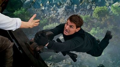 "Un espectáculo adrenalínico que mantiene muy alto el listón de la saga": Tom Cruise está más en forma que nunca en ‘Misión: Imposible 7’ noticias imagen