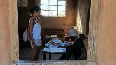 La nueva vida de Cristina Saavedra, la presentadora que abandonó laSexta por proyectos de cooperación: "Los días vuelven a ser especiales" noticias imagen