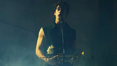 Guitarricadelafuente está emocionando al mundo con la canción principal de 'La bola negra': "Me inspiraron las palabras de la última carta que Federico le escribió a Rafael" noticias imagen