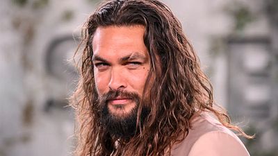 "Los peces debieron quedarse confundidos al ver a Aquaman así": La extraña costumbre que Jason Momoa adquirió en el rodaje noticias imagen