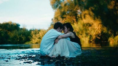 Si te gusta 'Los Bridgerton' tienes que ver esta otra serie en Netflix: solo dura seis episodios y ya tiene garantizada una temporada 2 noticias imagen