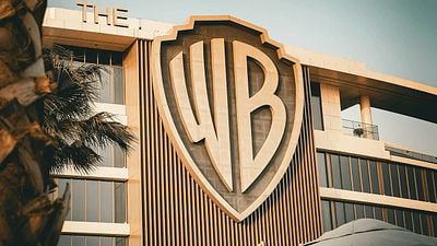 Netflix está haciendo trabajar a los bancos horas extraordinarias: quiere a Warner Bros por lo legal o lo criminal noticias imagen