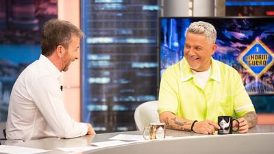 "Un poco de respeto a la audiencia": la inesperada reacción de Alejandro Sanz a una pregunta escatológica de Pablo Motos en 'El Hormiguero' noticias imagen