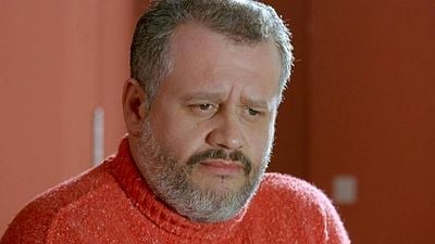 Juan Echanove (65 años): "Recuerdo un día que eran como las 12 de la mañana en el hotel Claridge en una comunión. ¿Y qué hacíamos ahí? No lo sé" noticias imagen