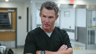 La escena eliminada de 'The Pitt' que habría confirmado uno de los flirteos más obvios del hospital noticias imagen