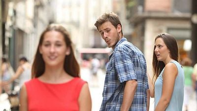 El meme de la novia celosa llegó a 'Del revés 2' y acabo de darme cuenta noticias imagen