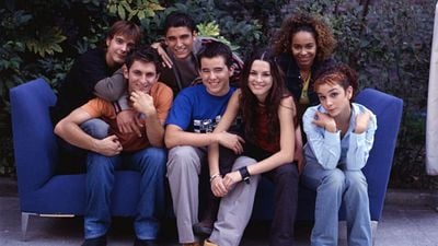 La actriz de 'Compañeros' que participó en míticas series españolas y triunfó en Netflix noticias imagen