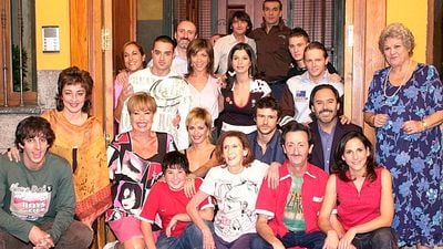 “Me caí al suelo”: Las extenuantes jornadas de rodaje de 'Aquí no hay quien viva' provocaron el primer ataque de ansiedad de este actor noticias imagen