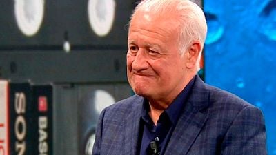 Juan Echanove (65 años) sobre sus legendarias juergas con Paco Rabal: "No sé cómo acabamos sentados en una comunión" noticias imagen