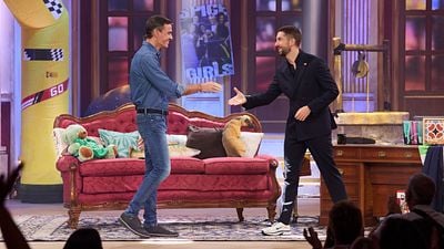 David Broncano a Pedro Sánchez en 'La Revuelta': "Nosotros para el presidente no tenemos ningún regalo porque así empezó lo de Zapatero" noticias imagen