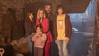 Un viaje en familia a la Edad Media: Así es 'Sin cobertura', la comedia del verano con Ernesto Sevilla y Alexandra Jiménez noticias imagen