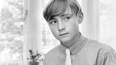 Con 13 años causaba impresión en los teatros de Londres y apareció junto a The Beatles en uno de sus mejores momentos: hoy es una leyenda de la música noticias imagen