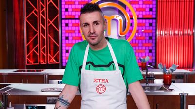 "A degüello contra él": los espectadores de 'MasterChef' estallan contra la actitud del jurado hacia Jotha