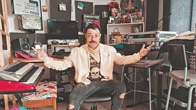 Era uno de los Backstreet Boys españoles y protagonizó un intenso romance con Angy en 'Factor X', ahora es 'beatboxer' noticias imagen
