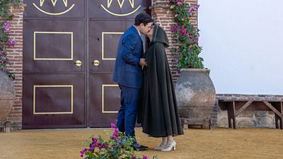 El productor de 'La Promesa' tranquiliza a los espectadores y aclara su futuro: "Espero que siga muchos años" noticias imagen