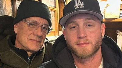 El hijo de Tom Hanks se llama a sí mismo "la oveja negra" de la familia: "No me han consentido, he tenido que trabajar" noticias imagen