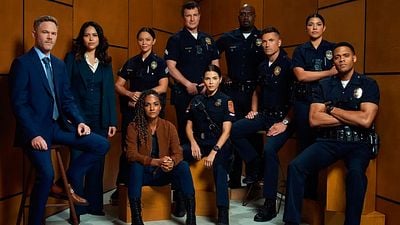 “Lo estamos persiguiendo constantemente”: El creador de 'The Rookie' quiere desesperadamente persuadir a este actor para que regrese en la temporada 8 noticias imagen