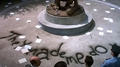 Ésta es una de las pocas veces que una película ha fracasado dos veces: el director "arruinó" su propio trabajo noticias imagen