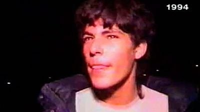 Hace 30 años su prima Sole le tiró un huevo y no necesitó internet para hacerse viral: hace poco, el "niño del mechero" reapareció en TikTok noticias imagen