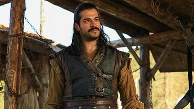 Quién es Burak Özçivit, el protagonista de 'Imperio' que conocimos en 'Kara Sevda': este es el pasado del exitoso actor noticias imagen