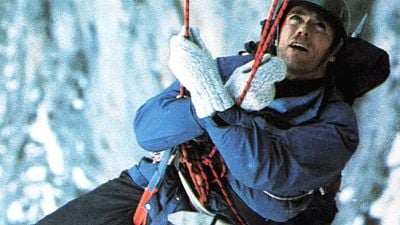 Hoy en 'streaming': Clint Eastwood se jugó el tipo para hacer su propia versión de James Bond noticias imagen